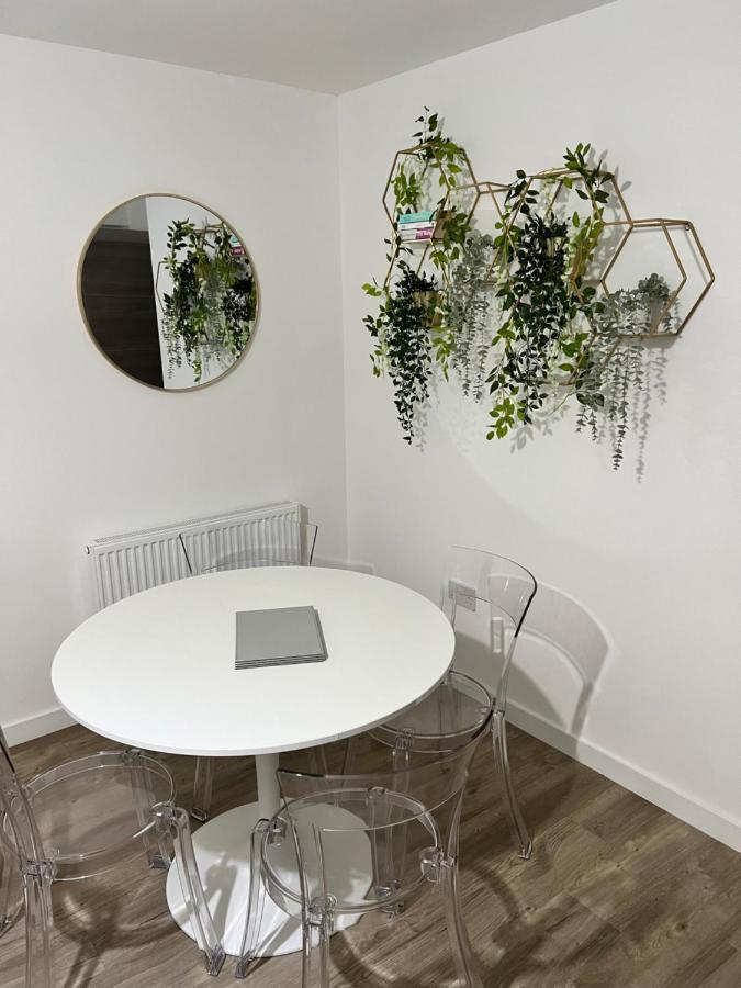 Water Walk Apartment 爱丁堡 外观 照片